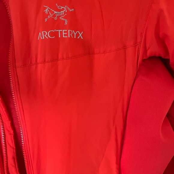 Arc’teryx LT Atom Hoody - Picture 6 of 13